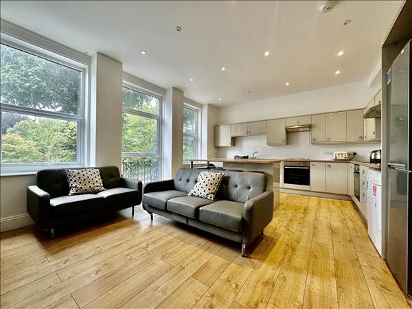 Queen Anne Terrace